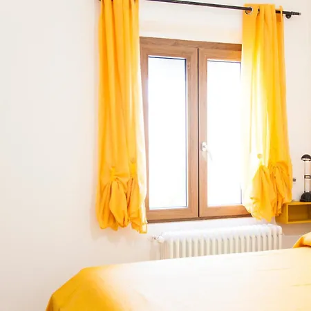 Guest house Yellow